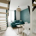 Relish Best Paris Baguette In Light-Filled Duplex