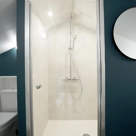 Relish Baguette In Light-filled Duplex Appartamento Parigi